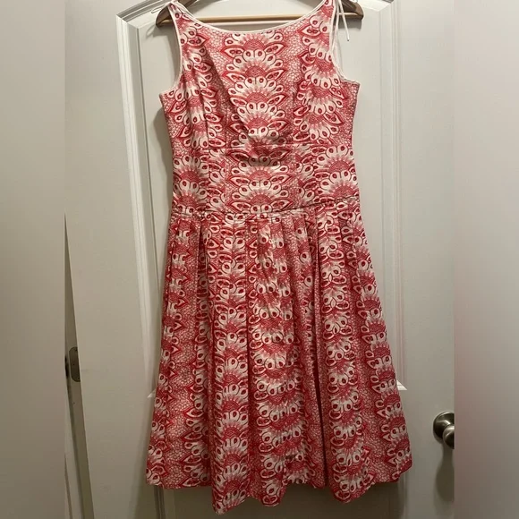 Brooks Brothers Embroidered Red Dress Size 6 Fit And Flare - Picture 3 of 8